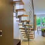 4 Pory Roku & Hotel 3*