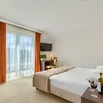 4 Pory Roku & Hotel Krynica-Zdrój