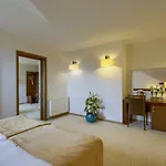 4 Pory Roku & Hotel Krynica Zdroj