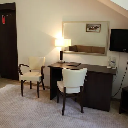 4 Pory Roku & Hotel Krynica-Zdrój