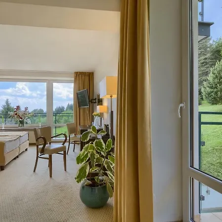 4 Pory Roku & Крыница-Здруй