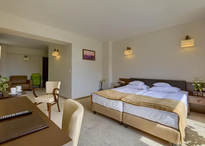 4 Pory Roku&spa Hotel