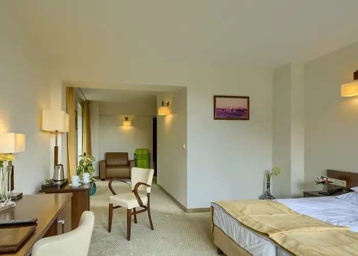 Hotel 4 Pory Roku&spa 3*