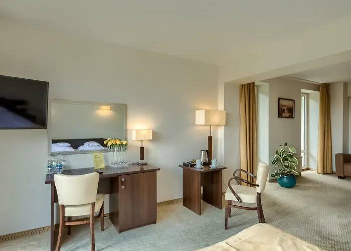 Hotel 4 Pory Roku&spa 3*